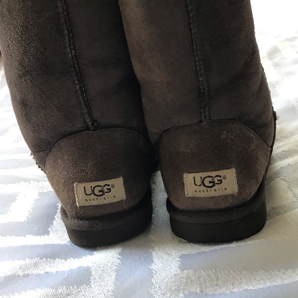 UGG BOOTS